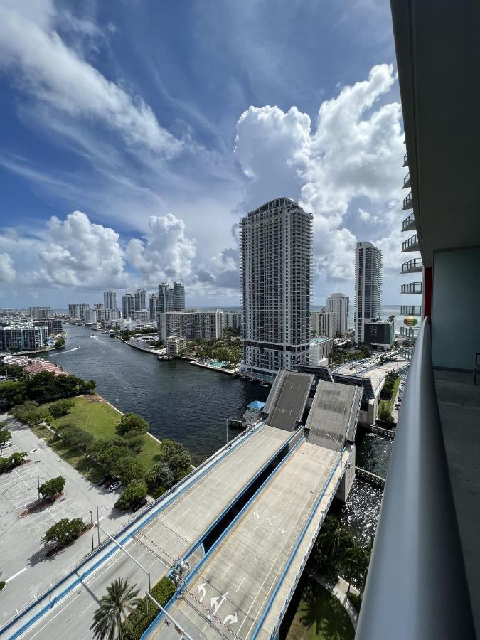 23Rd Floor Luxury & Spacious Beachwalk Resort Apartment With Amazing View Hallandale Beach Eksteriør bilde