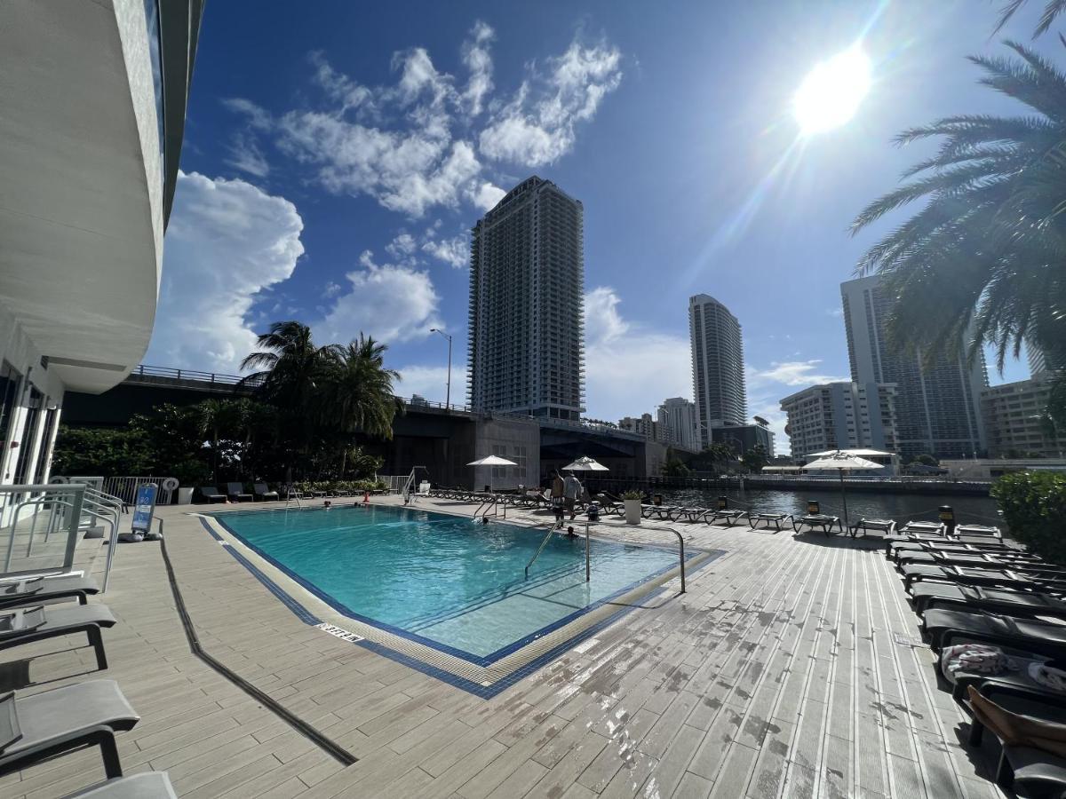 23Rd Floor Luxury & Spacious Beachwalk Resort Apartment With Amazing View Hallandale Beach Eksteriør bilde