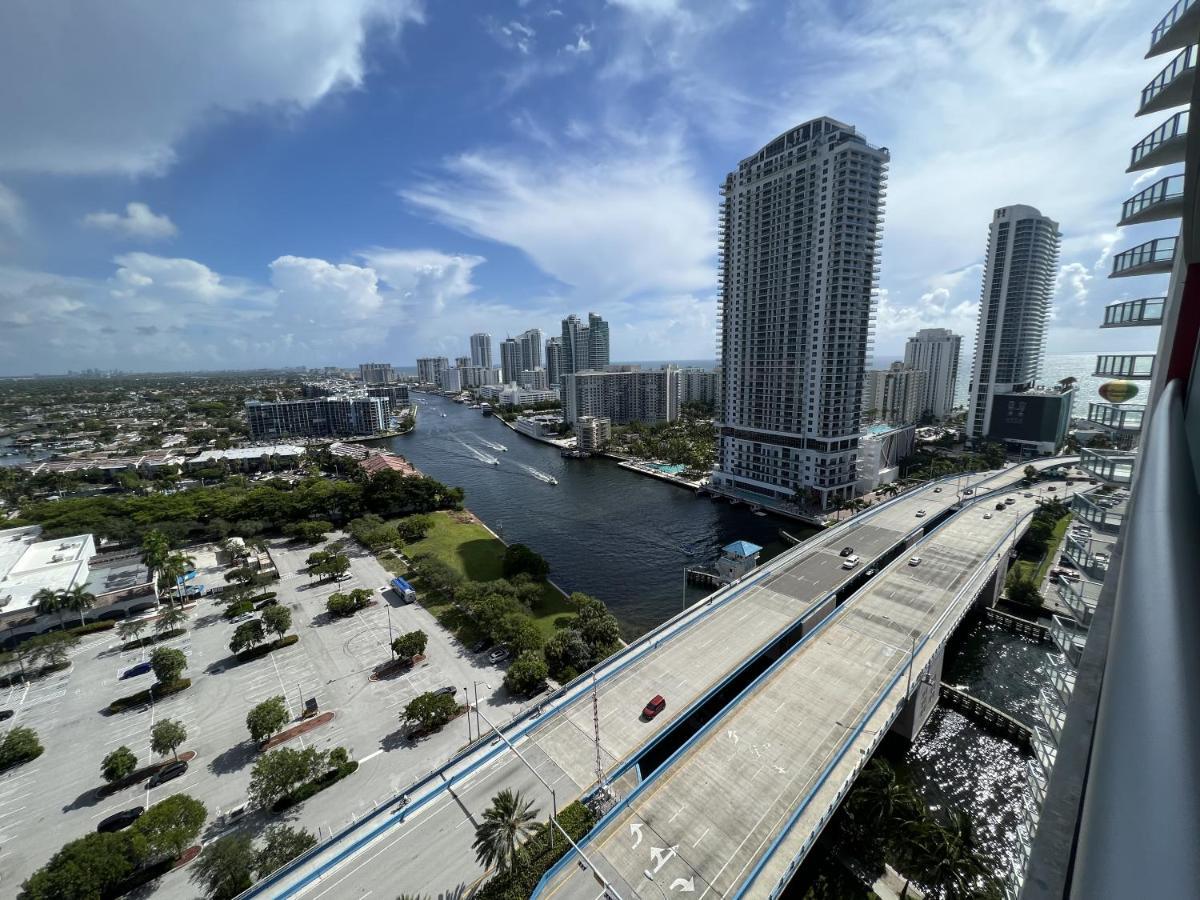 23Rd Floor Luxury & Spacious Beachwalk Resort Apartment With Amazing View Hallandale Beach Eksteriør bilde