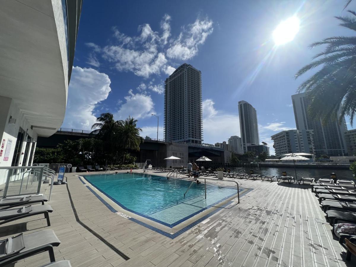 23Rd Floor Luxury & Spacious Beachwalk Resort Apartment With Amazing View Hallandale Beach Eksteriør bilde