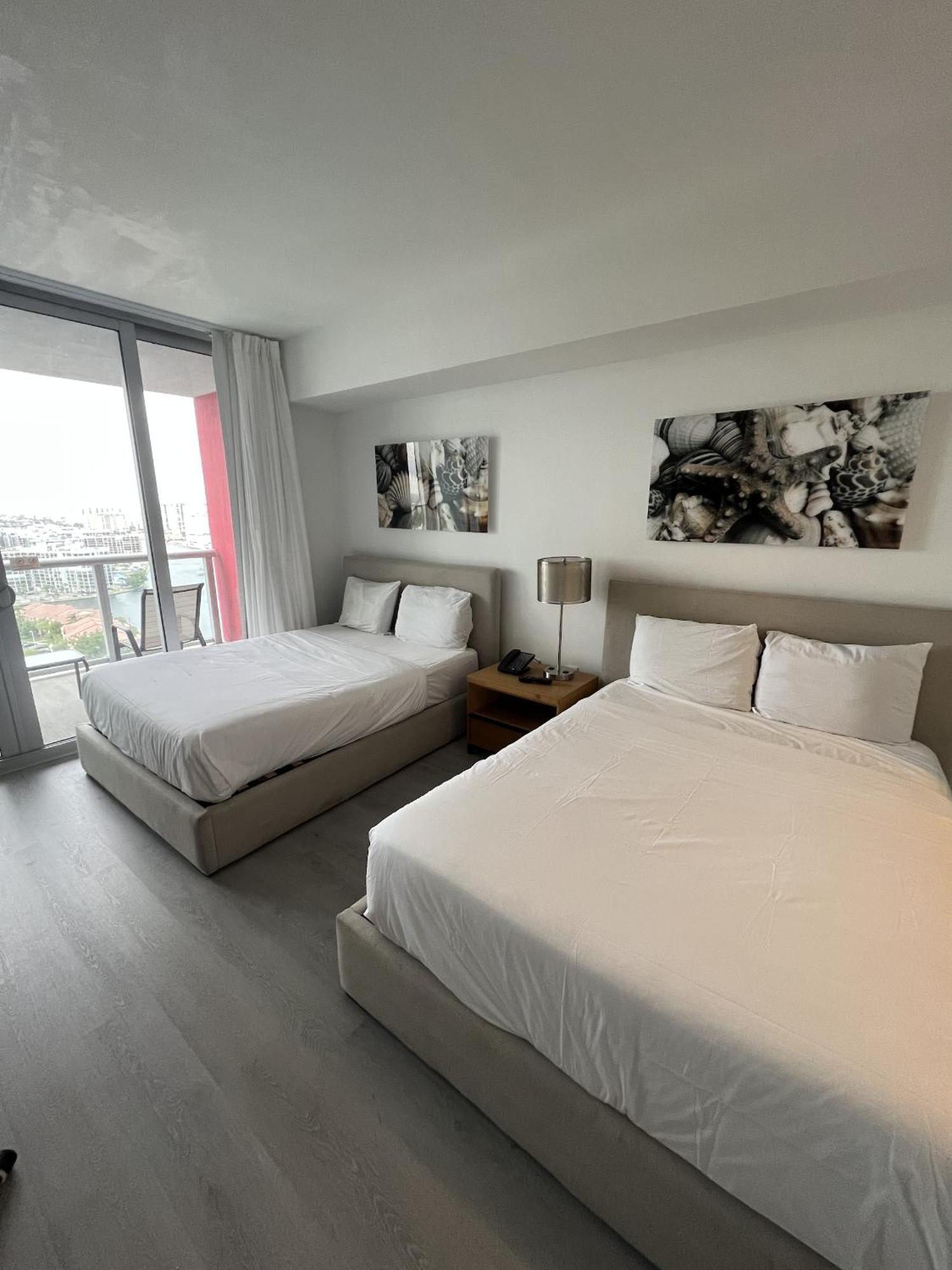 23Rd Floor Luxury & Spacious Beachwalk Resort Apartment With Amazing View Hallandale Beach Eksteriør bilde